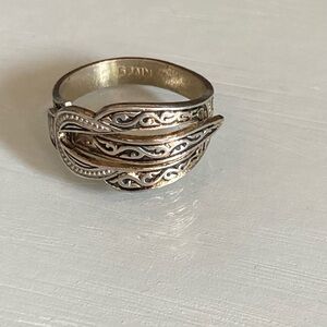 Vintage Spanish Silver Tone Etched Ring